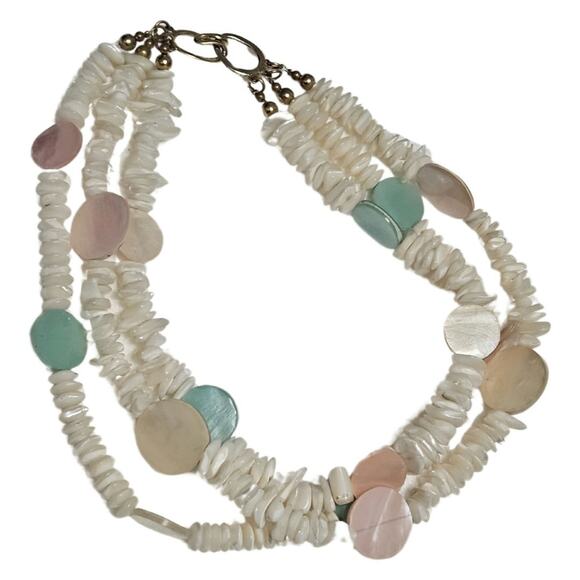 Vintage White Blue Pink Cream Triple Layered Puka Shell Mother of Pearl Necklace - Picture 2 of 4
